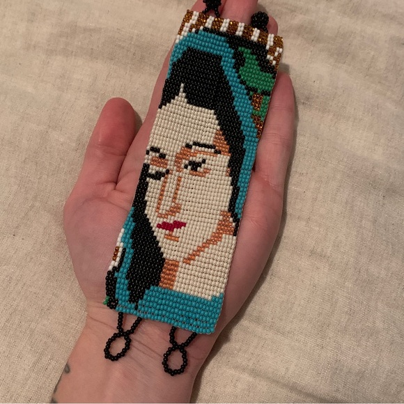 Beaded mother Mary virgin wide bracelet - Picture 7 of 13